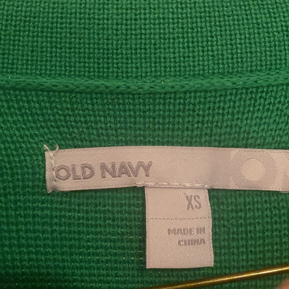 Old Navy Cable Green Knit Sweater with 3/4 sleeves size xs - Picture 3 of 4